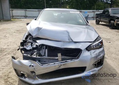 2018 Subaru Impreza Sport z USA, uszkodzony, nr VIN 4S3GTAM64J3707497